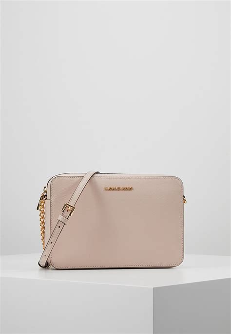 michael kors jet set travel crossbody soft pink|mk jet set crossbody vanilla.